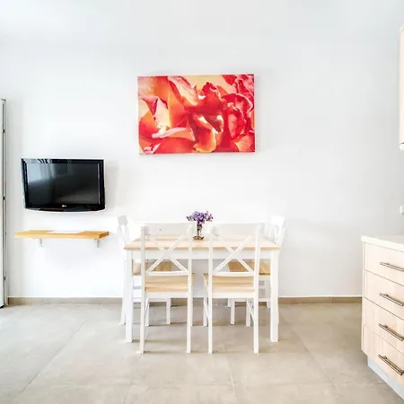 Lofos Aparthotel