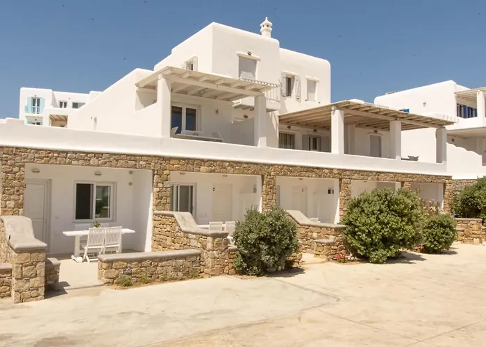 Lofos Platys Gialos (Mykonos)