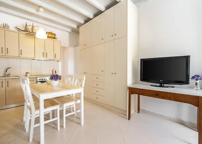 Appart hôtel Lofos Platis Yialos