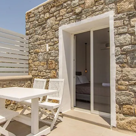 Lofos Platys Gialos (Mykonos)