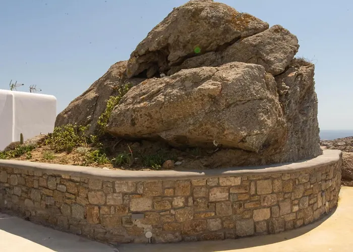 Apart-hotel Lofos 4*