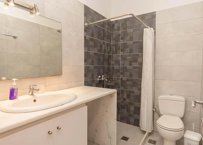 Lofos Ξενοδοχείο με διαμερίσματα Πλατύς Γιαλός